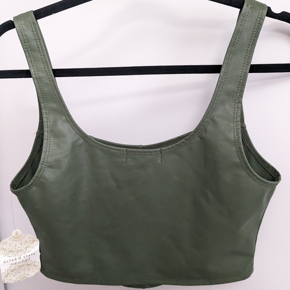 Altar'd State NWT tank - Picture 2 of 6